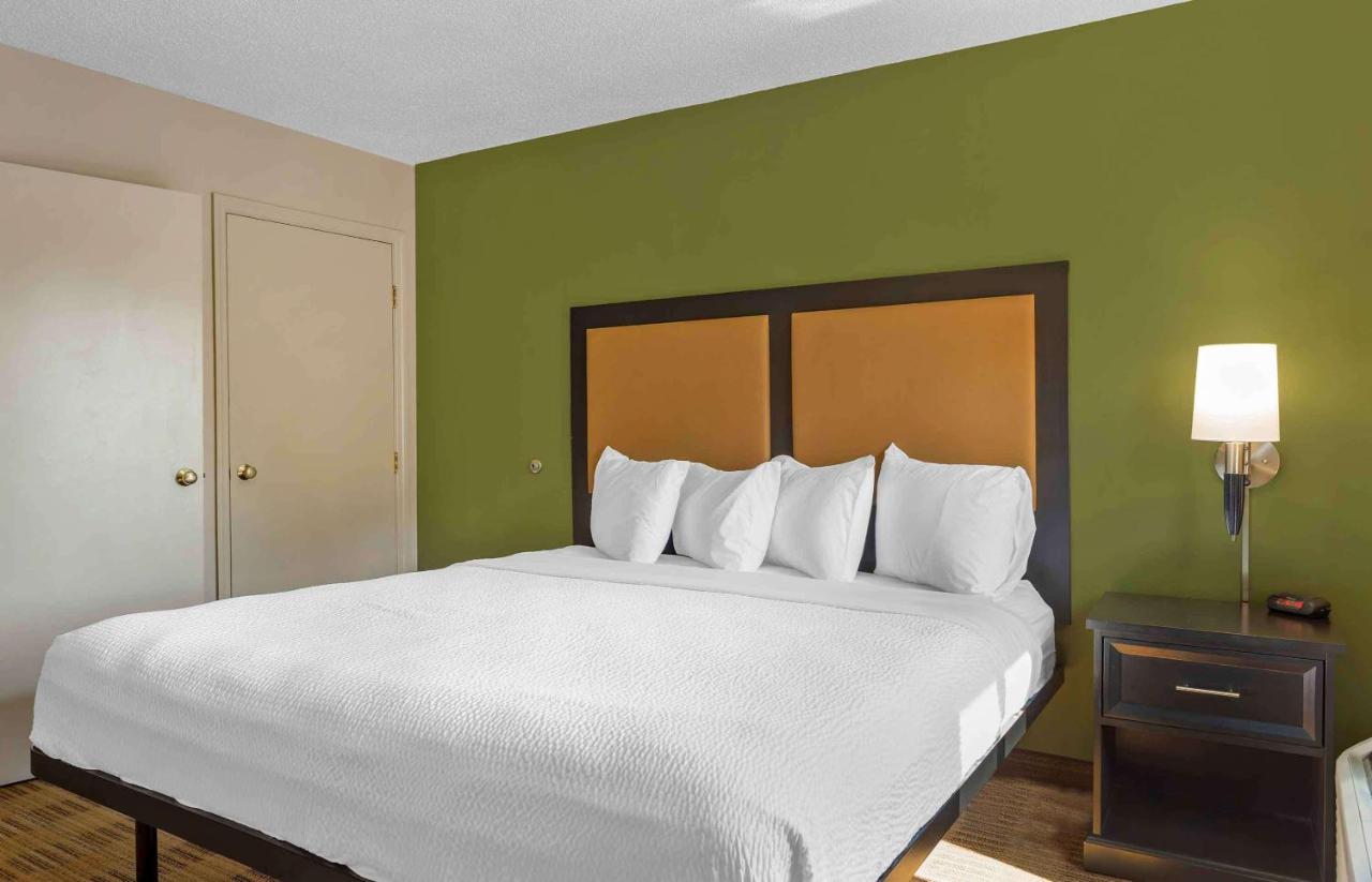 Extended Stay America Suites - Cincinnati - Blue Ash - Reagan Hwy Exterior foto