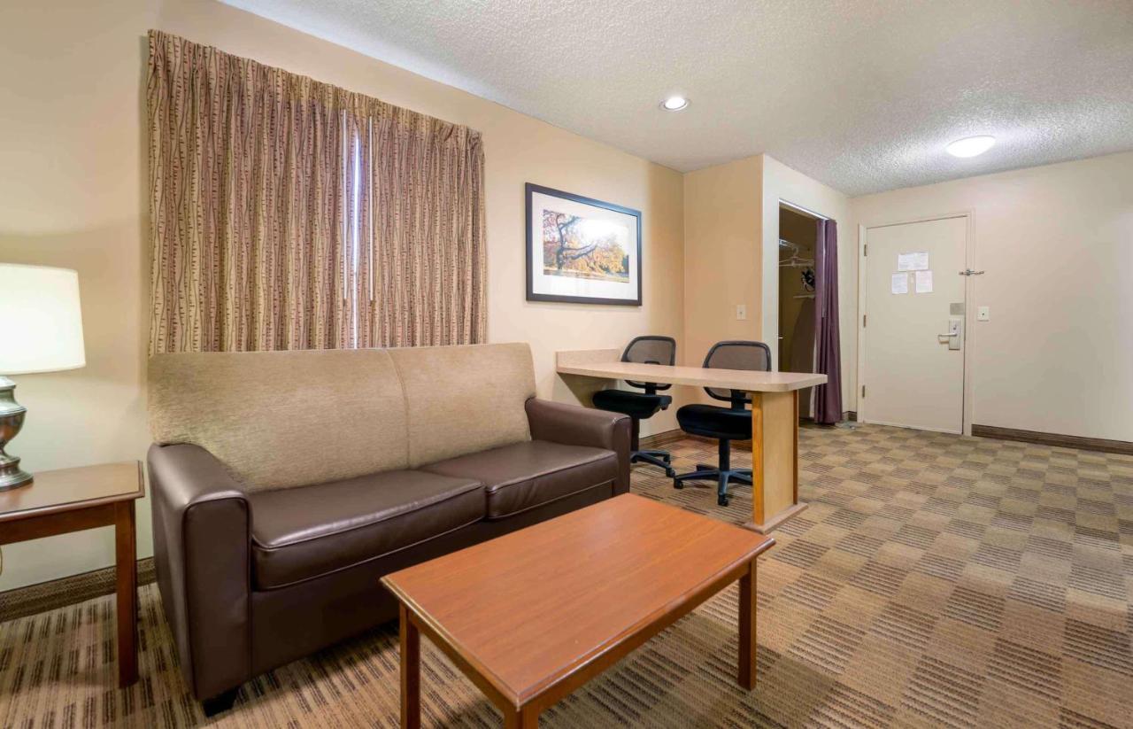 Extended Stay America Suites - Cincinnati - Blue Ash - Reagan Hwy Exterior foto